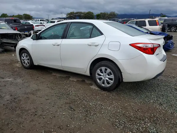 5YFBPRHE2GP502260 2016 TOYOTA COROLLA - Image 2