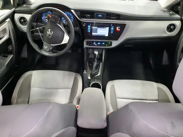 5YFBPRHE3JP836241 2018 TOYOTA COROLLA - Image 8