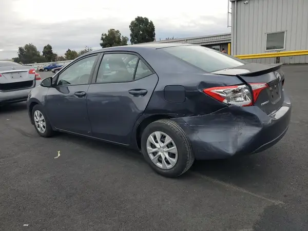 5YFBPRHE6GP556466 2016 TOYOTA COROLLA - Image 2