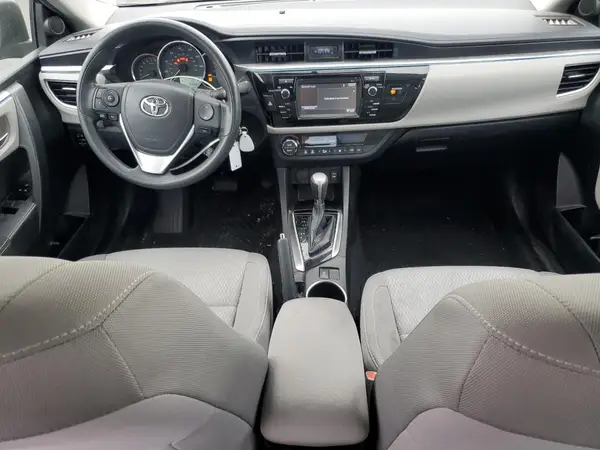 5YFBPRHE6GP556466 2016 TOYOTA COROLLA - Image 8