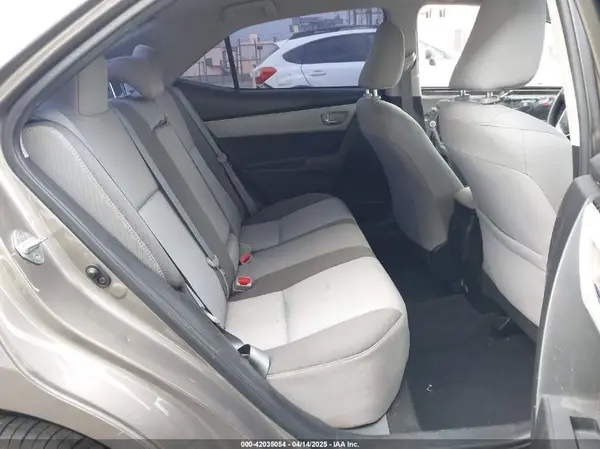 5YFBPRHE6HP614724 2017 TOYOTA COROLLA - Image 8