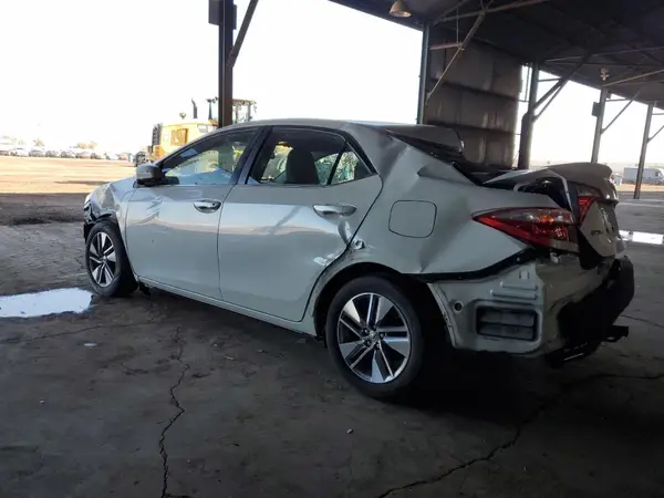5YFBPRHE7GP377322 2016 TOYOTA COROLLA - Image 2
