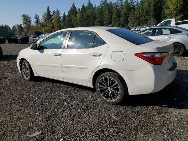 5YFBPRHE7GP564916 2016 TOYOTA COROLLA - Image 2
