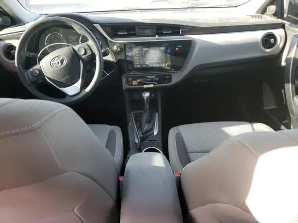 5YFBPRHE7HP582141 2017 TOYOTA COROLLA - Image 8