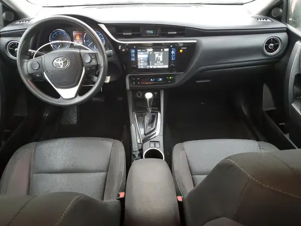 5YFBPRHE7HP588067 2017 TOYOTA COROLLA - Image 8