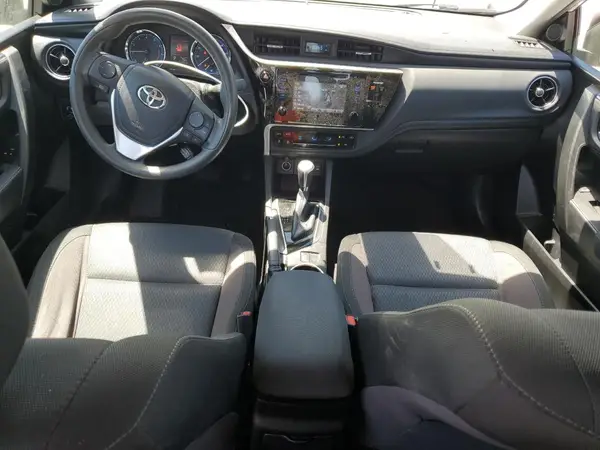 5YFBPRHE7HP696642 2017 TOYOTA COROLLA - Image 8