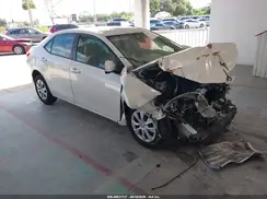 5YFBPRHE7HP734158 2017 TOYOTA COROLLA