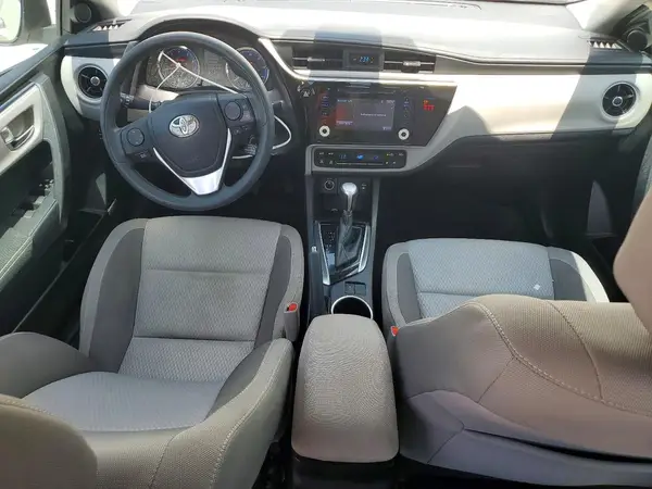 5YFBPRHE7JP806336 2018 TOYOTA COROLLA - Image 8