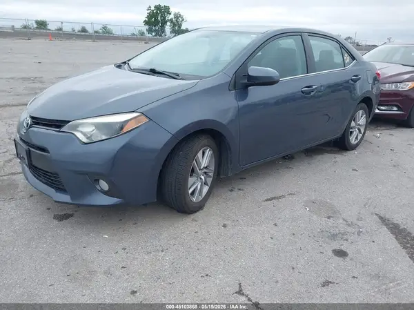 5YFBPRHE8GP444932 2016 TOYOTA COROLLA - Image 2