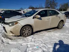 5YFBPRHE9GP550810 2016 TOYOTA COROLLA