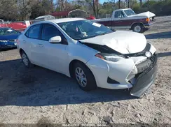 5YFBPRHE9KP875711 2019 TOYOTA COROLLA