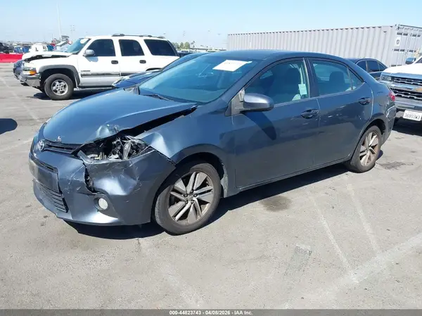 5YFBPRHEXGP366797 2016 TOYOTA COROLLA - Image 2