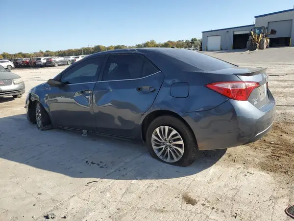 5YFBPRHEXHP694318 2017 TOYOTA COROLLA - Image 2