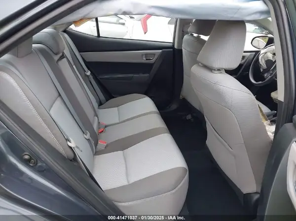 5YFBPRHEXHP698689 2017 TOYOTA COROLLA - Image 8