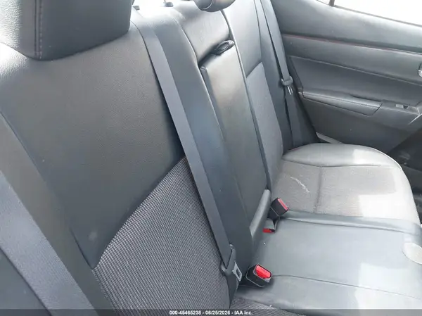 5YFBQRHE4HP610003 2017 TOYOTA COROLLA - Image 8