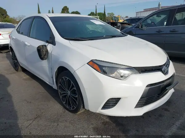 5YFBURHE0GP368387 2016 TOYOTA COROLLA - Image 1