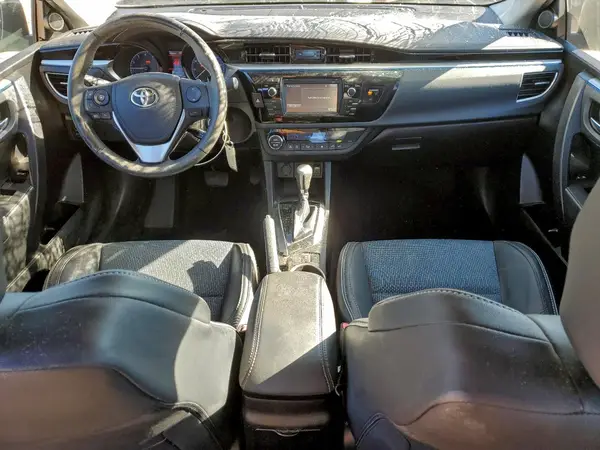 5YFBURHE0GP381561 2016 TOYOTA COROLLA - Image 8