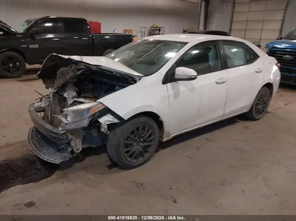 5YFBURHE0GP384282 2016 TOYOTA COROLLA - Image 2