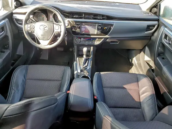 5YFBURHE0GP387702 2016 TOYOTA COROLLA - Image 8