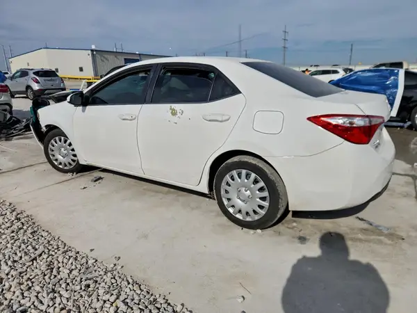 5YFBURHE0GP388137 2016 TOYOTA COROLLA - Image 2