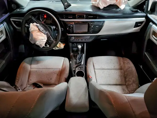 5YFBURHE0GP390681 2016 TOYOTA COROLLA - Image 8