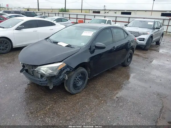 5YFBURHE0GP394536 2016 TOYOTA COROLLA - Image 2