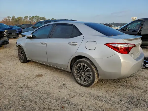 5YFBURHE0GP407379 2016 TOYOTA COROLLA - Image 2