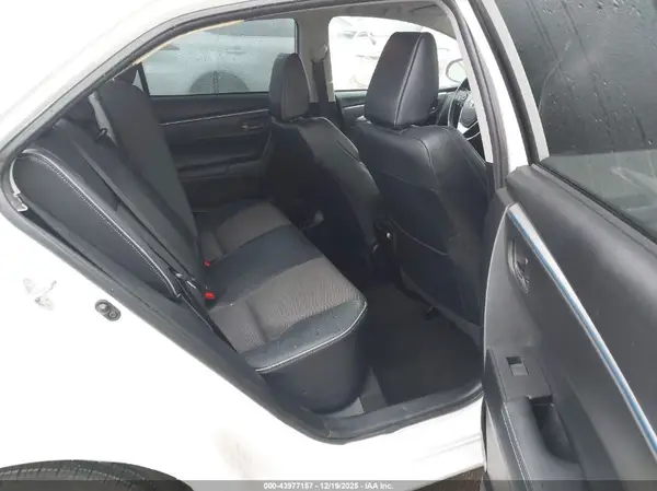 5YFBURHE0GP408452 2016 TOYOTA COROLLA - Image 8