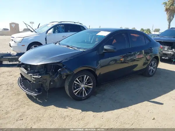 5YFBURHE0GP409049 2016 TOYOTA COROLLA - Image 2