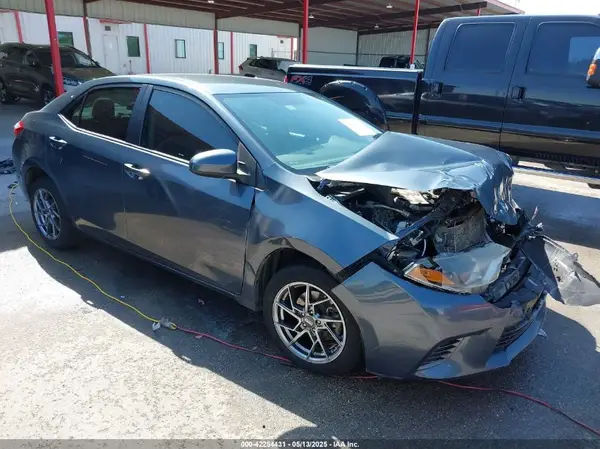 5YFBURHE0GP427390 2016 TOYOTA COROLLA - Image 1
