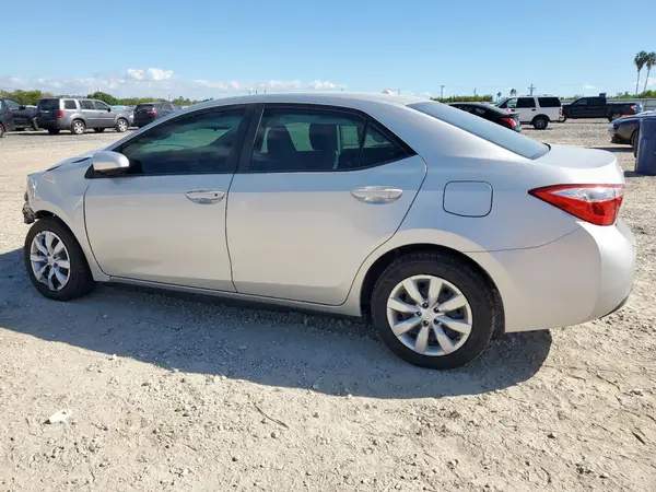 5YFBURHE0GP427986 2016 TOYOTA COROLLA - Image 2