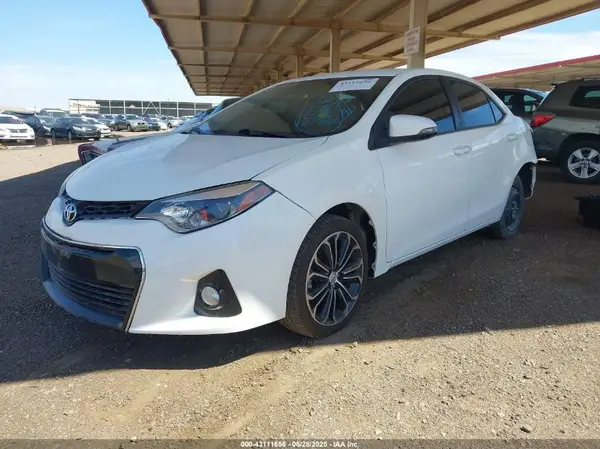 5YFBURHE0GP429544 2016 TOYOTA COROLLA - Image 2