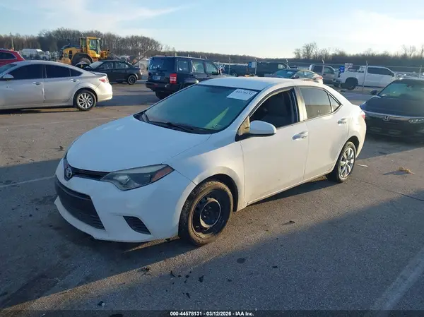 5YFBURHE0GP433786 2016 TOYOTA COROLLA - Image 2