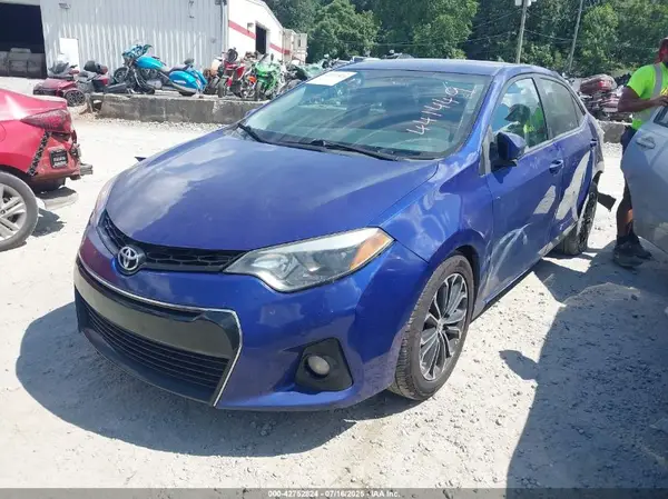 5YFBURHE0GP441449 2016 TOYOTA COROLLA - Image 2