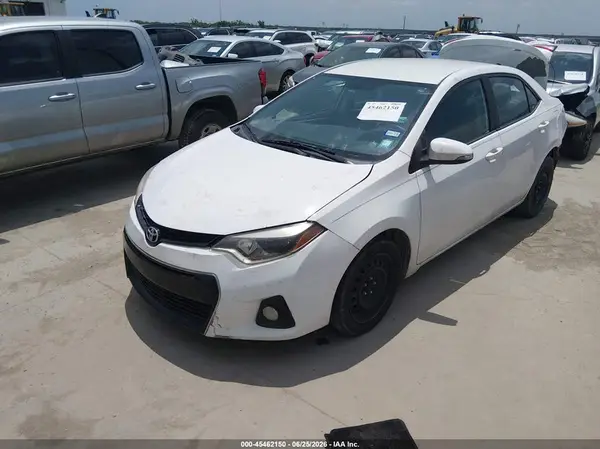 5YFBURHE0GP446912 2016 TOYOTA COROLLA - Image 2