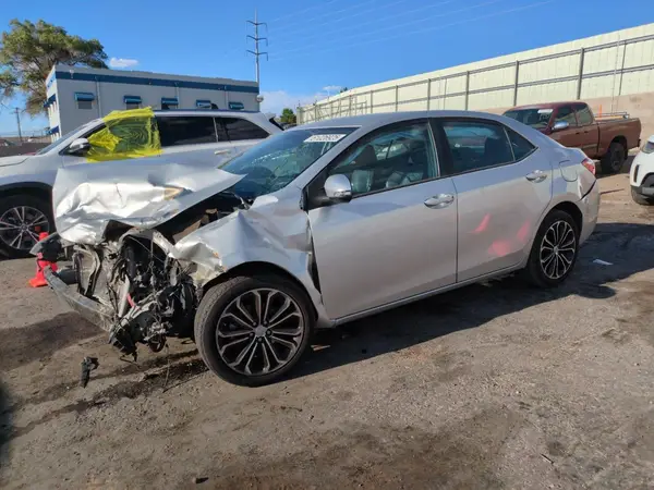 5YFBURHE0GP449079 2016 TOYOTA COROLLA - Image 1