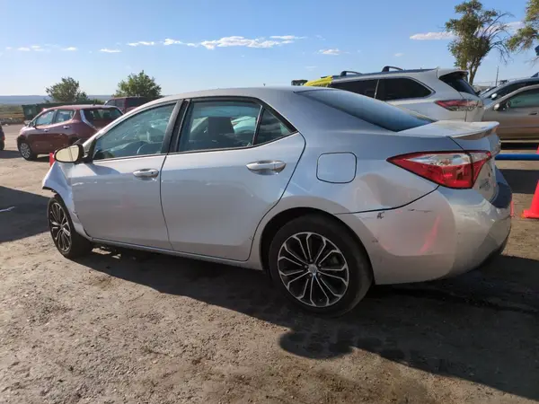 5YFBURHE0GP449079 2016 TOYOTA COROLLA - Image 2