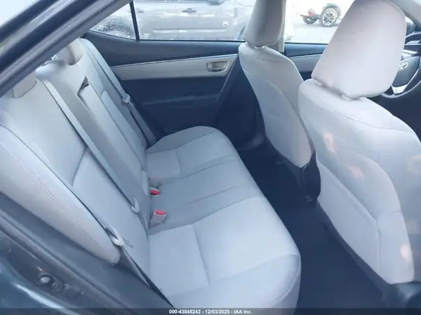 5YFBURHE0GP450135 2016 TOYOTA COROLLA - Image 8