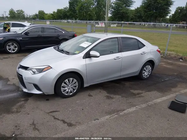 5YFBURHE0GP453309 2016 TOYOTA COROLLA - Image 2