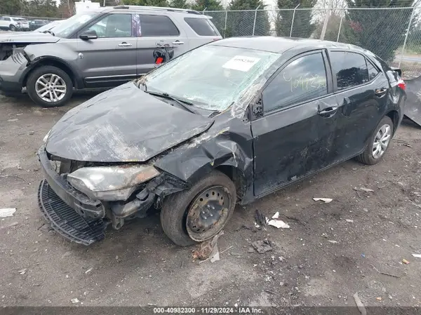 5YFBURHE0GP455884 2016 TOYOTA COROLLA - Image 2