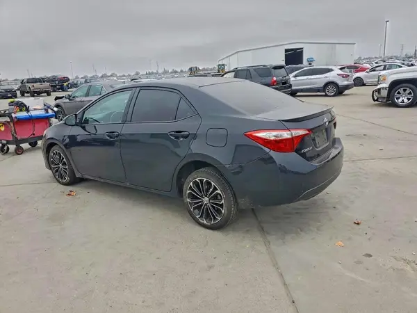 5YFBURHE0GP463614 2016 TOYOTA COROLLA - Image 2