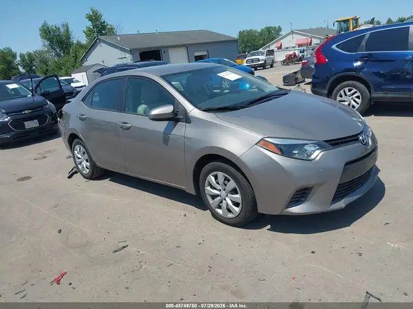 5YFBURHE0GP472636 2016 TOYOTA COROLLA - Image 1