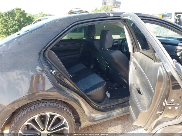 5YFBURHE0GP474483 2016 TOYOTA COROLLA - Image 8
