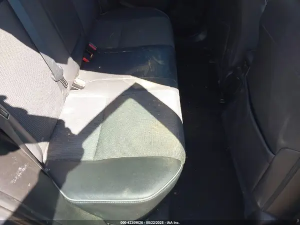 5YFBURHE0GP486536 2016 TOYOTA COROLLA - Image 8