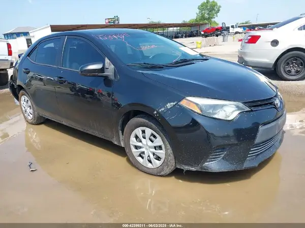 5YFBURHE0GP491395 2016 TOYOTA COROLLA - Image 1