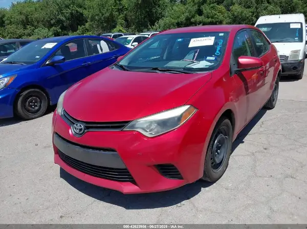 5YFBURHE0GP494359 2016 TOYOTA COROLLA - Image 2