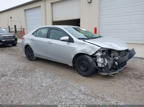 5YFBURHE0GP496399 2016 TOYOTA COROLLA - Image 1