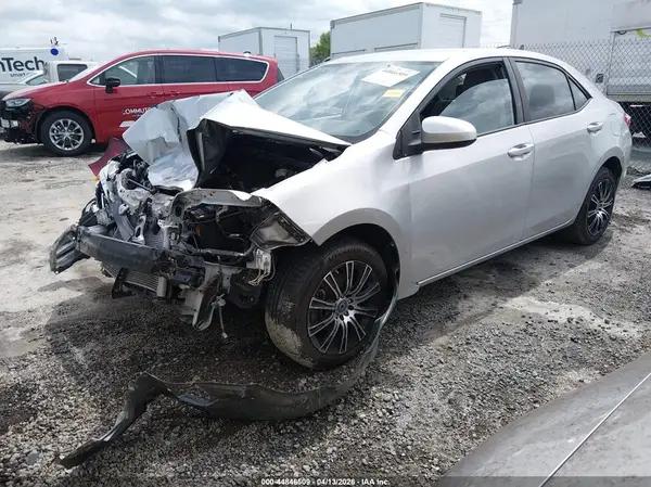 5YFBURHE0GP500547 2016 TOYOTA COROLLA - Image 2
