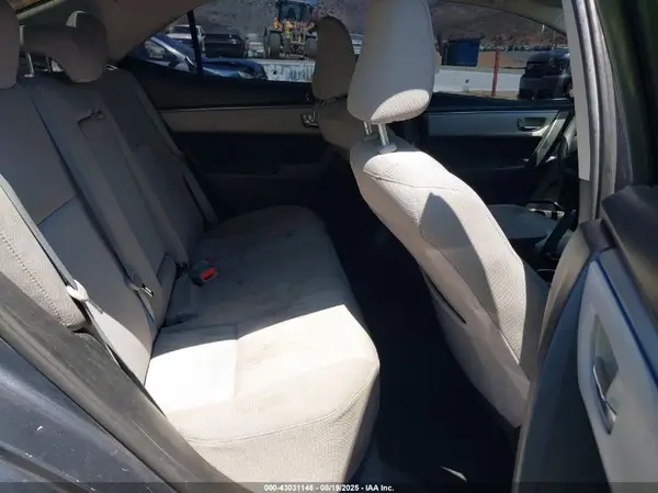 5YFBURHE0GP501049 2016 TOYOTA COROLLA - Image 8
