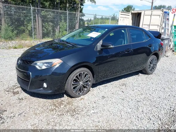 5YFBURHE0GP502332 2016 TOYOTA COROLLA - Image 2